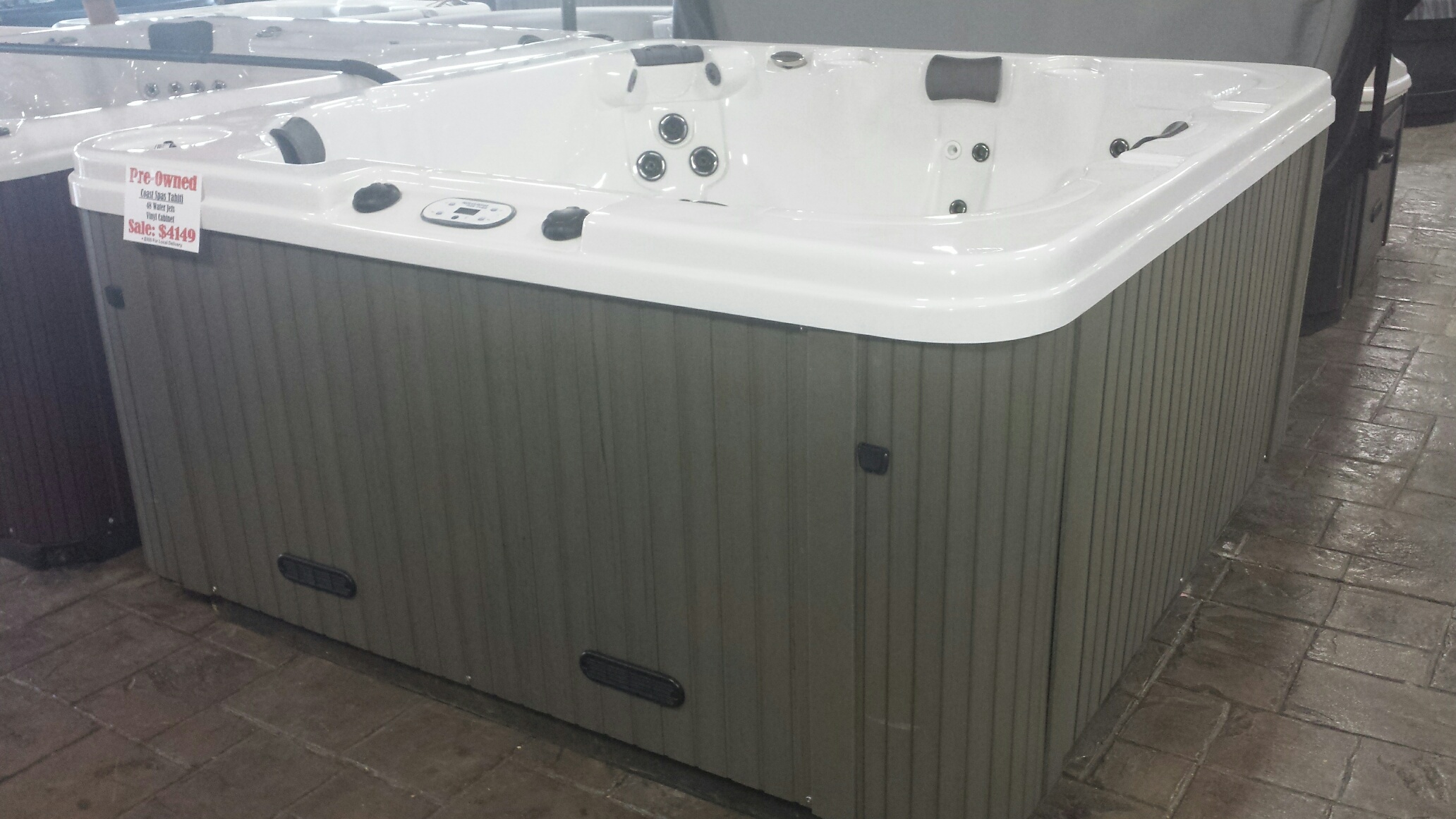 Reconditioned Used Hot Tubs & Spas at The Place